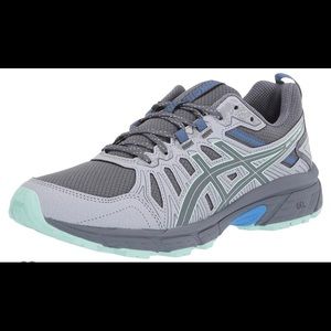 NWT ASICS gel venture 7